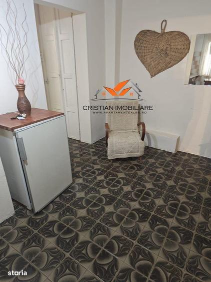 Apartament cu 2 camere decomandat în Ampoi 3