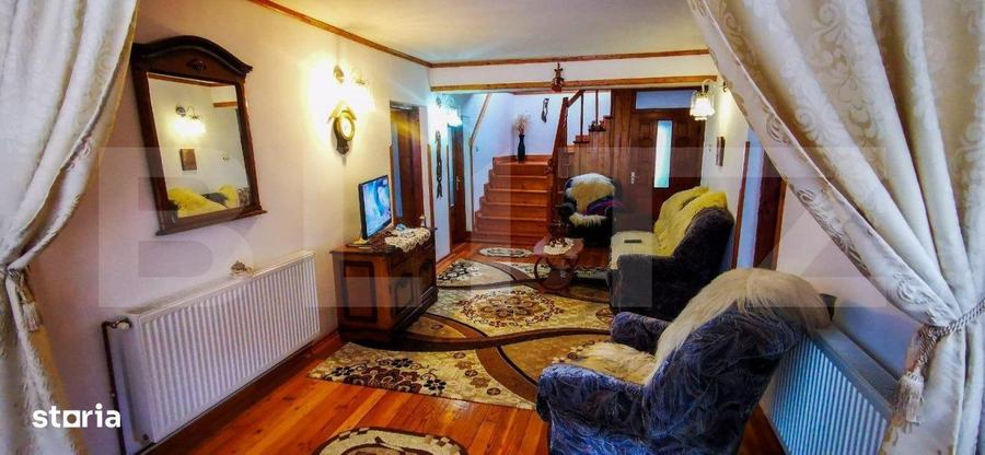 Casă cu 4 camere în Central