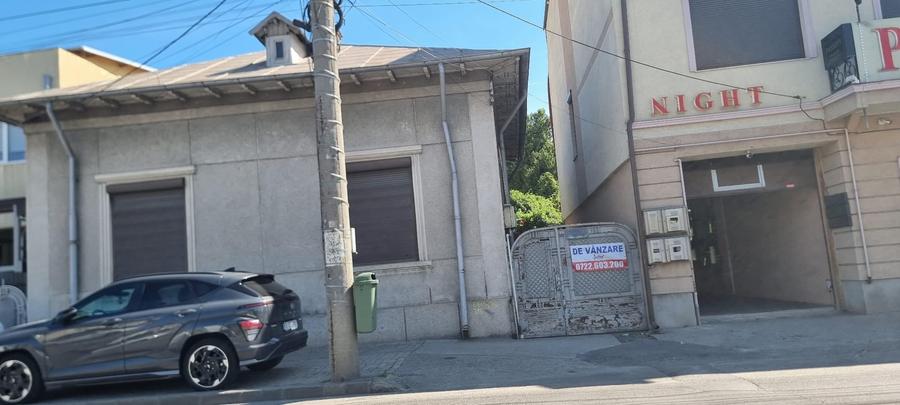 Casă individuală cu 4 camere cu Canalizare în Negru Vodă