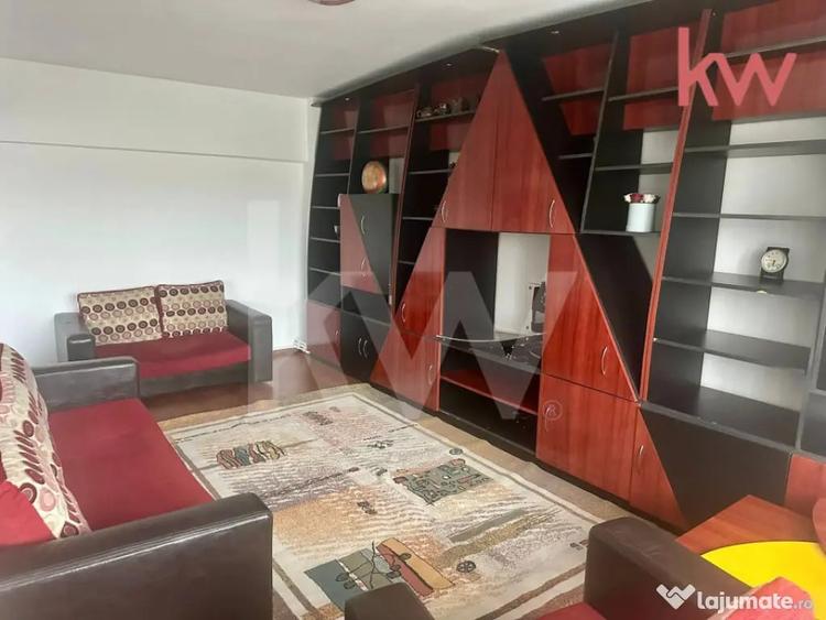 Apartament cu 3 camere semidecomandat în George Enescu