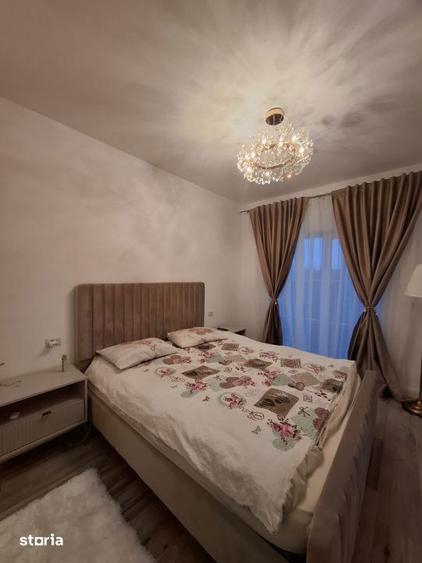 Casă cu 3 camere cu Canalizare în Sânandrei