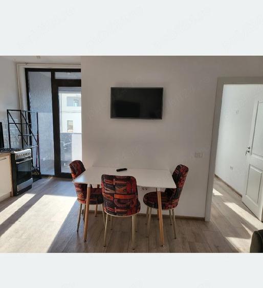 Apartament cu 2 camere decomandat în Exterior Vest