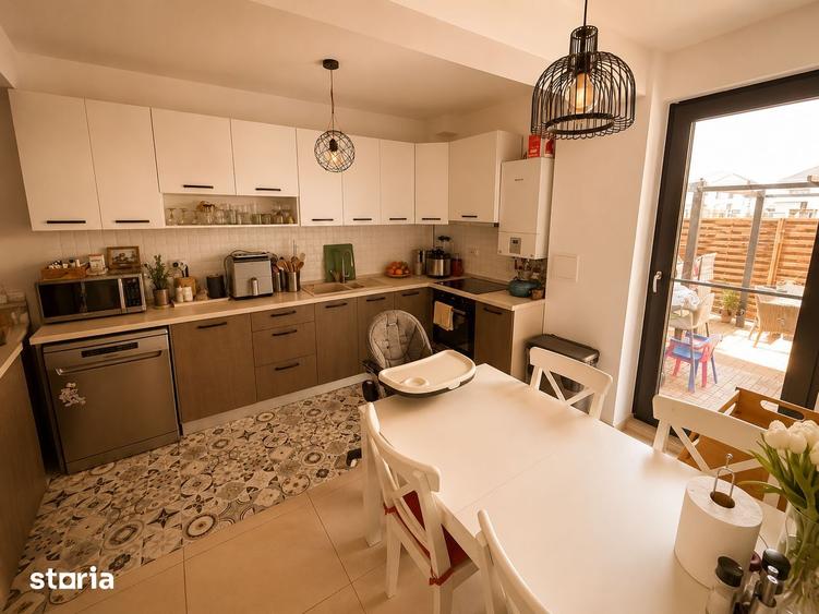 Apartament cu 3 camere în Odăi