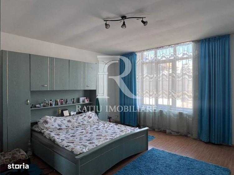 Apartament cu 3 camere în Centru Civic