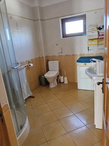 Casă cu 7 camere cu Teren 1300 Mp în Cornetu