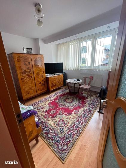 Apartament cu 4 camere în Ultracentral