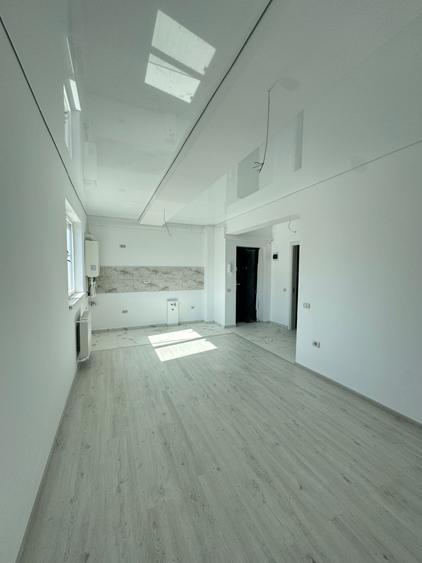 Apartament cu 2 camere semidecomandat în Militari