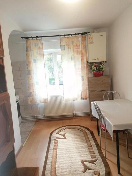 Apartament cu 2 camere decomandat în Gemenii