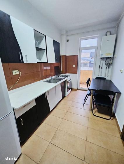 Apartament cu 2 camere decomandat în UTA