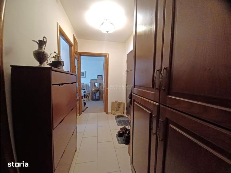 Apartament cu 2 camere decomandat, mobilat în Drumul Taberei — fotografia 2
