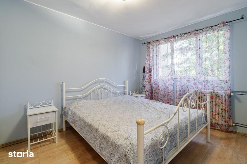Apartament cu 3 camere în Drumul Taberei