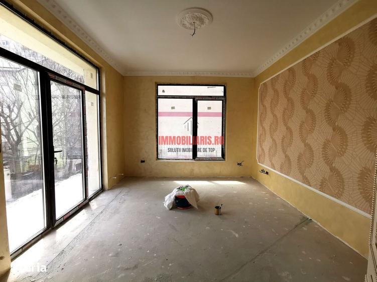Casă cu 4 camere cu Canalizare în Ozana