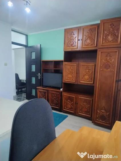 Apartament cu 2 camere decomandat în Mihai Bravu