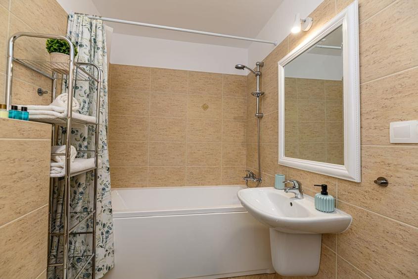 Cartier URBAN, lângă Mall Coresi, apartament 2 camere, mobilat, 550 eu - 18