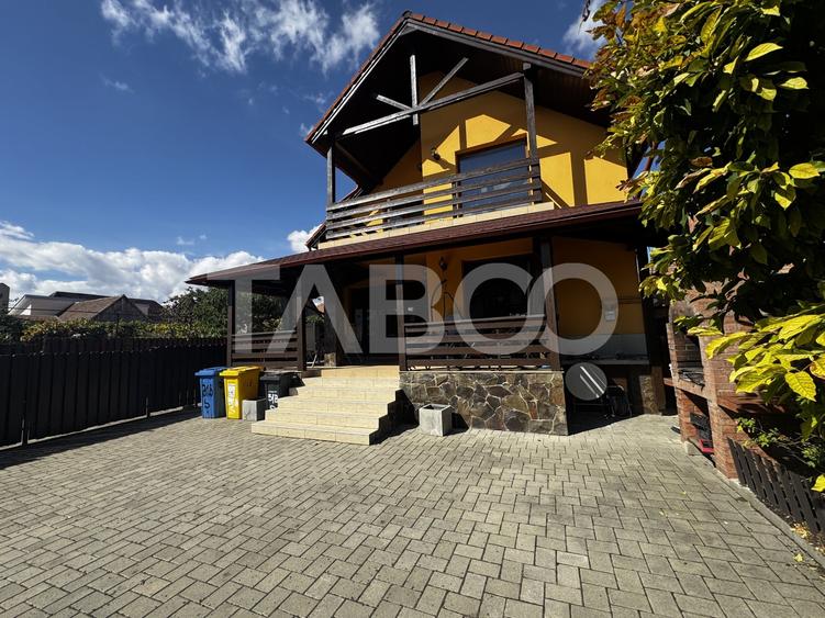 Duplex cu 5 camere cu Canalizare în Turnișor