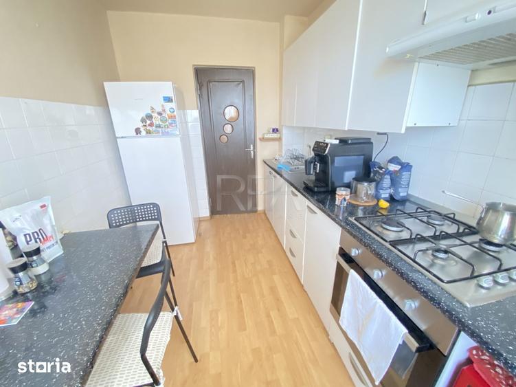 Apartament cu 2 camere decomandat în Rahova