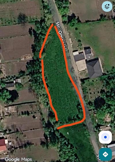 Teren de 2200 mp, în Central