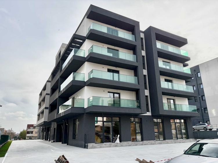 Apartament cu 2 camere decomandat în Tomis Plus