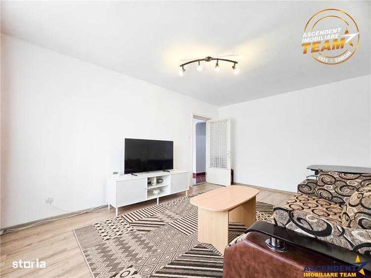 Apartament cu 3 camere decomandat, mobilat în Ciucului
