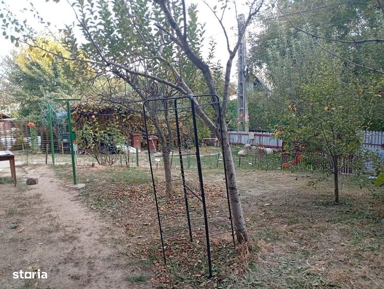 Casă cu 4 camere cu Teren 375 Mp în Central