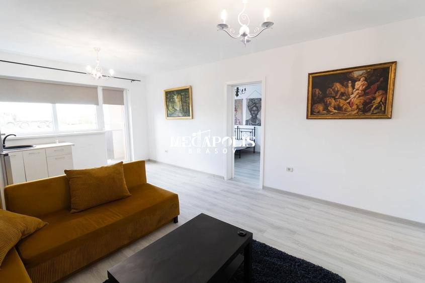 Apartament cu 2 camere semidecomandat în Sânpetru