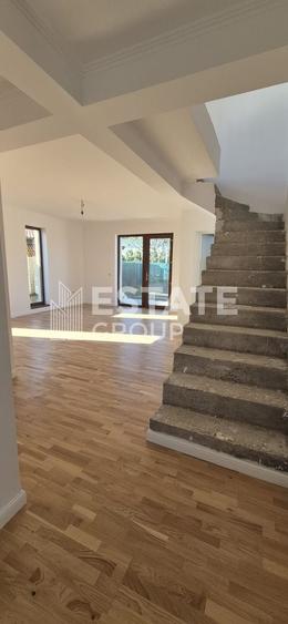 Duplex cu 3 camere cu Canalizare în Moșnița Nouă
