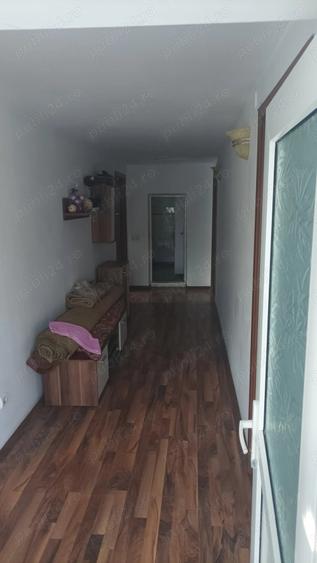 Casă cu 4 camere cu Teren 650 Mp în Tuzla