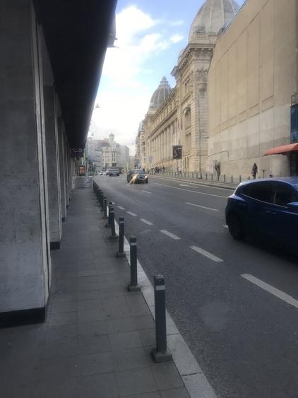 Apartament cu 2 camere semidecomandat în Calea Victoriei
