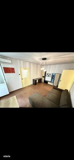 Apartament cu 2 camere semidecomandat în 1 Mai