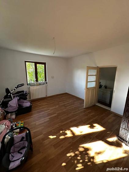 Casă cu 3 camere cu Teren 919 Mp în Exterior Vest