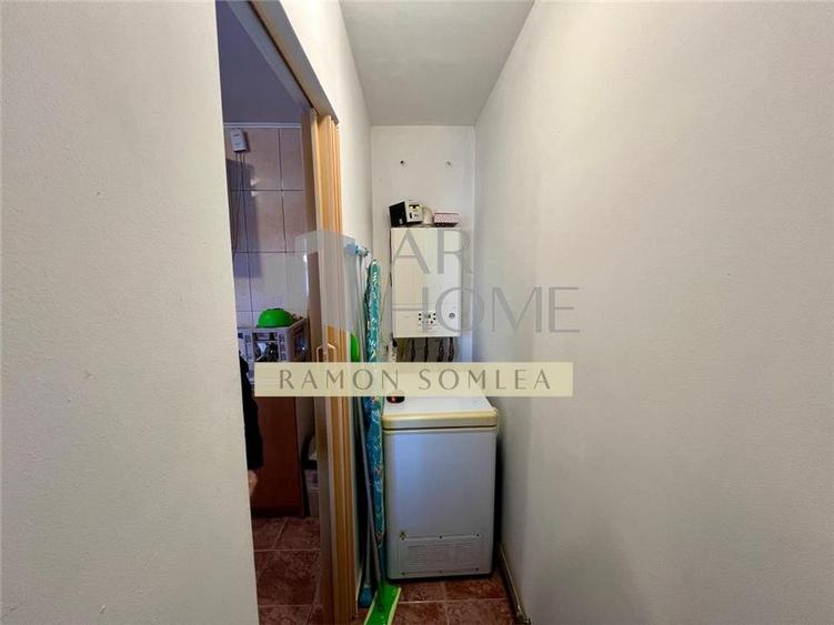 Casă individuală cu 4 camere cu Garaj în Șirna