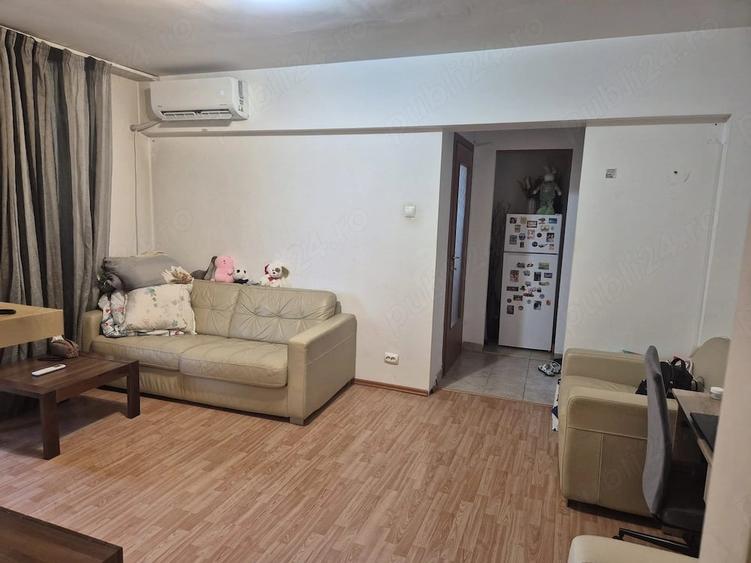 Apartament cu 2 camere nedecomandat în Gara de Nord