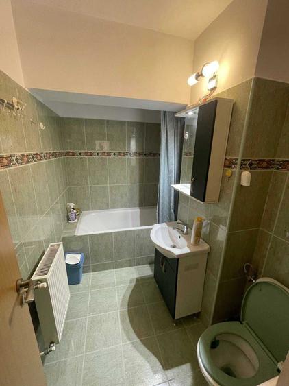 Apartament cu 2 camere semidecomandat în Ultracentral