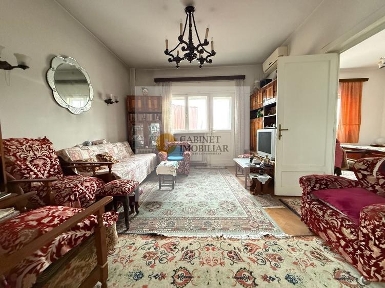 Apartament cu 3 camere circular, mobilat în Gara de Nord