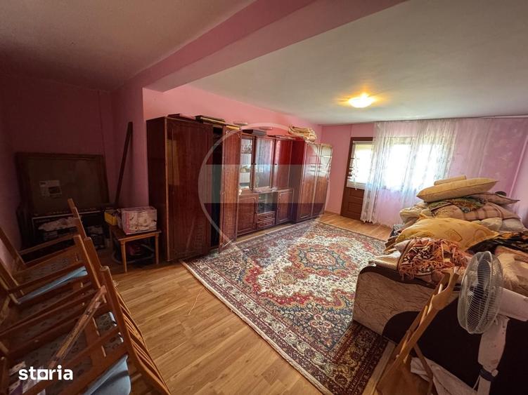 Casă cu 4 camere cu Teren 7700 Mp în Copalnic