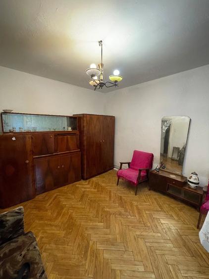Apartament cu 2 camere semidecomandat în Ultracentral