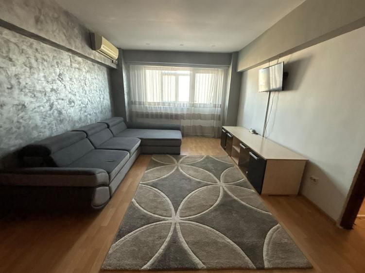 Apartament cu 2 camere semidecomandat în Unirii Sud