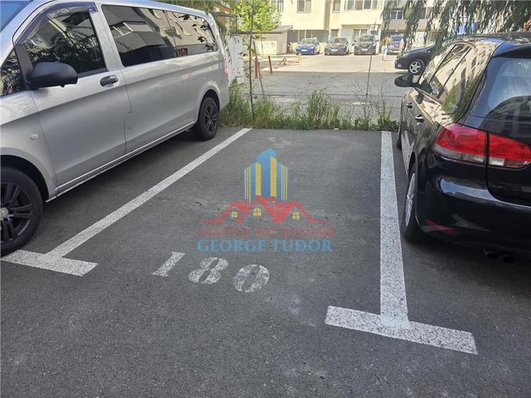 Apartament cu 2 camere semidecomandat, mobilat în Militari