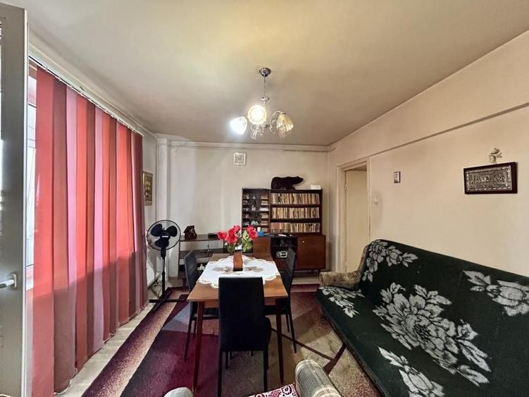 Apartament cu 2 camere decomandat, mobilat în Central