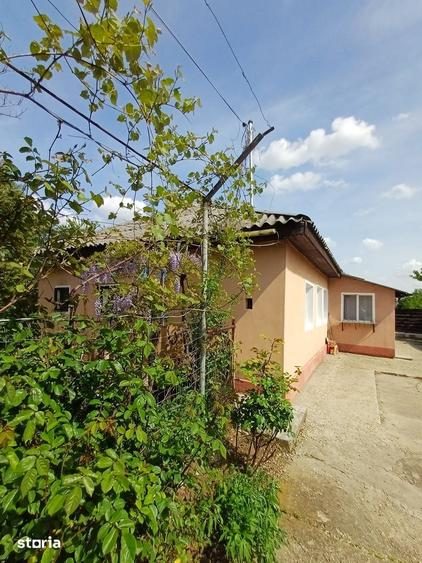 De vanzare casa cu suprafata construita 92mp si curte de 584mp - 9
