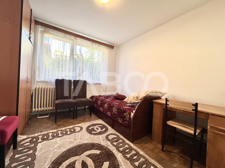 Apartament de vanzare cu 3 camere decomandate Grigorescu bloc izolat - 4
