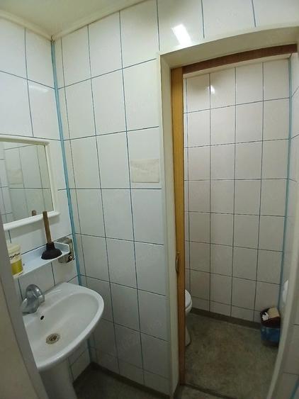 Spațiu comercial, de 50 mp, în Central