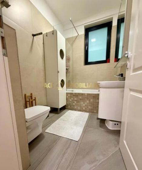 Apartament cu 3 camere decomandat, mobilat în 13 Septembrie