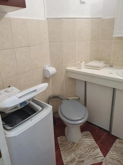 Apartament cu 2 camere semidecomandat în Ultracentral