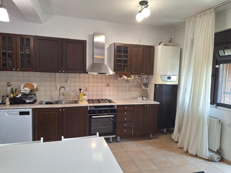 Casa Individuala 5 camere+Zona Confort City Popesti Curte 400 mp Gradina Terasa - 11