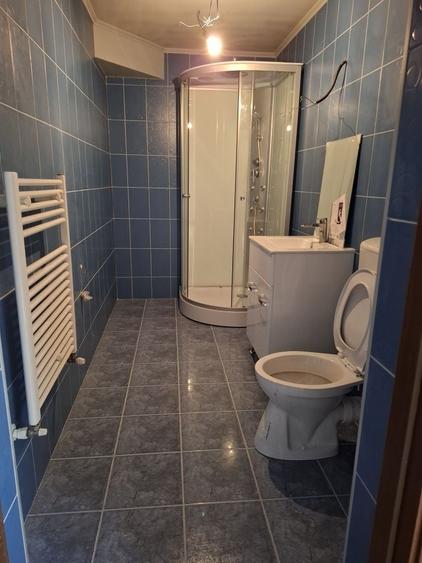 Apartament cu 2 camere semidecomandat în Florești