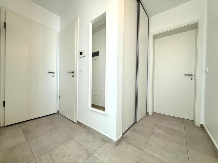 Apartament 2 camere decomandat + parcare și boxă - 10