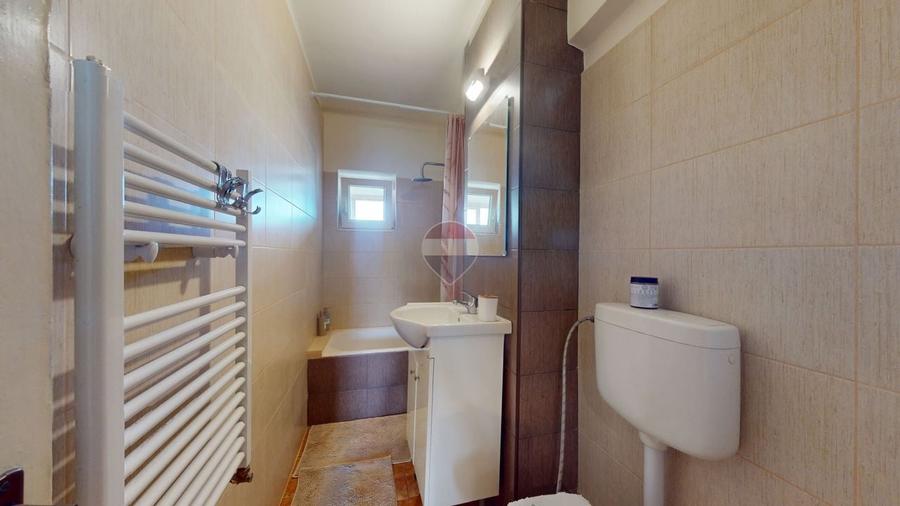 Apartament cu 4 camere decomandat, mobilat în Astra