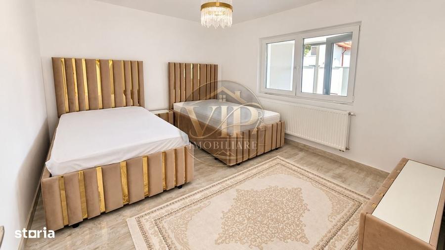 Casă cu 4 camere cu Teren 300 Mp în Central