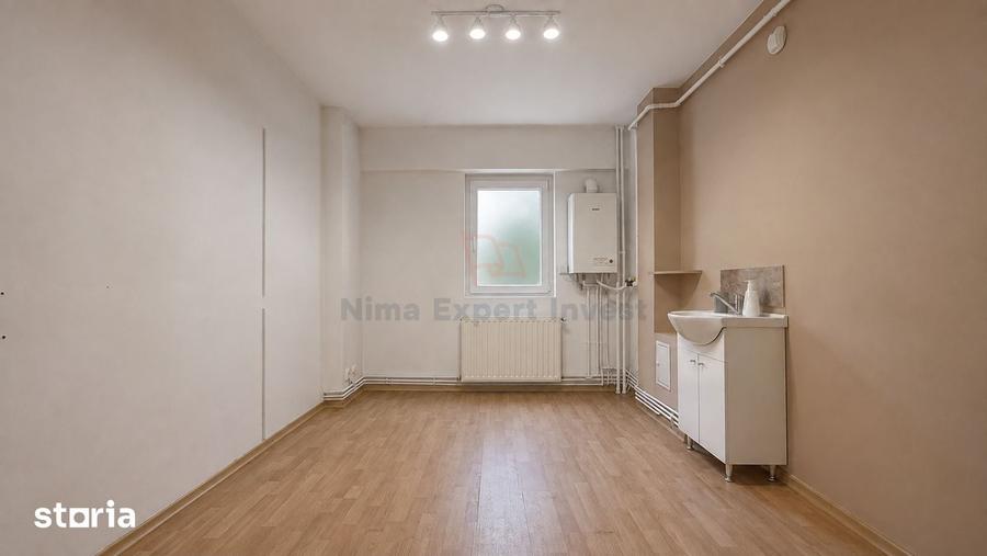 Spațiu comercial, de 50 mp, în Centrul Civic